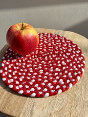 20cm round trivet in two-tone textile