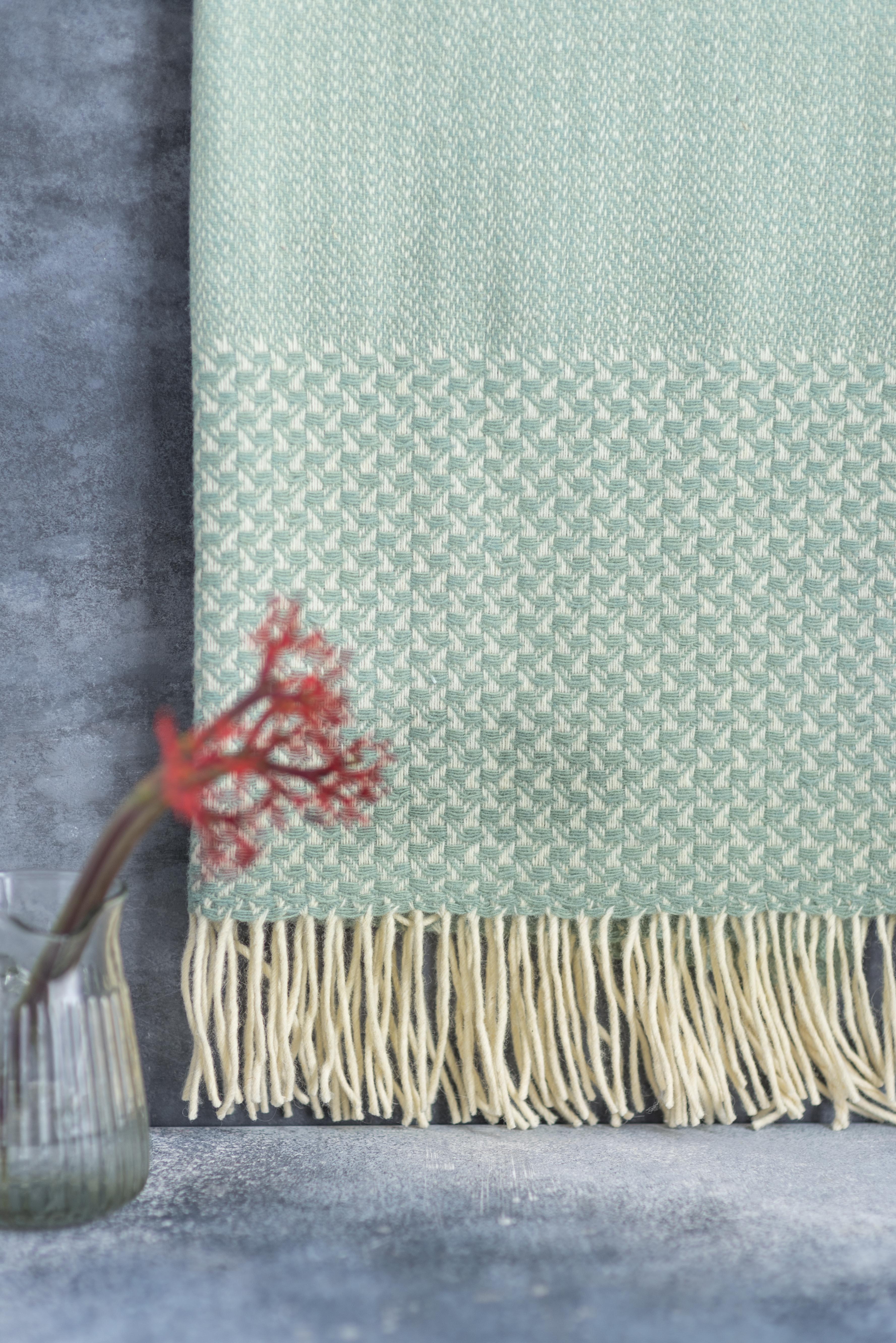 Plaid en laine vert aqua