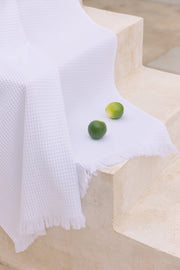 Serviette blanche (nid d'abeille)