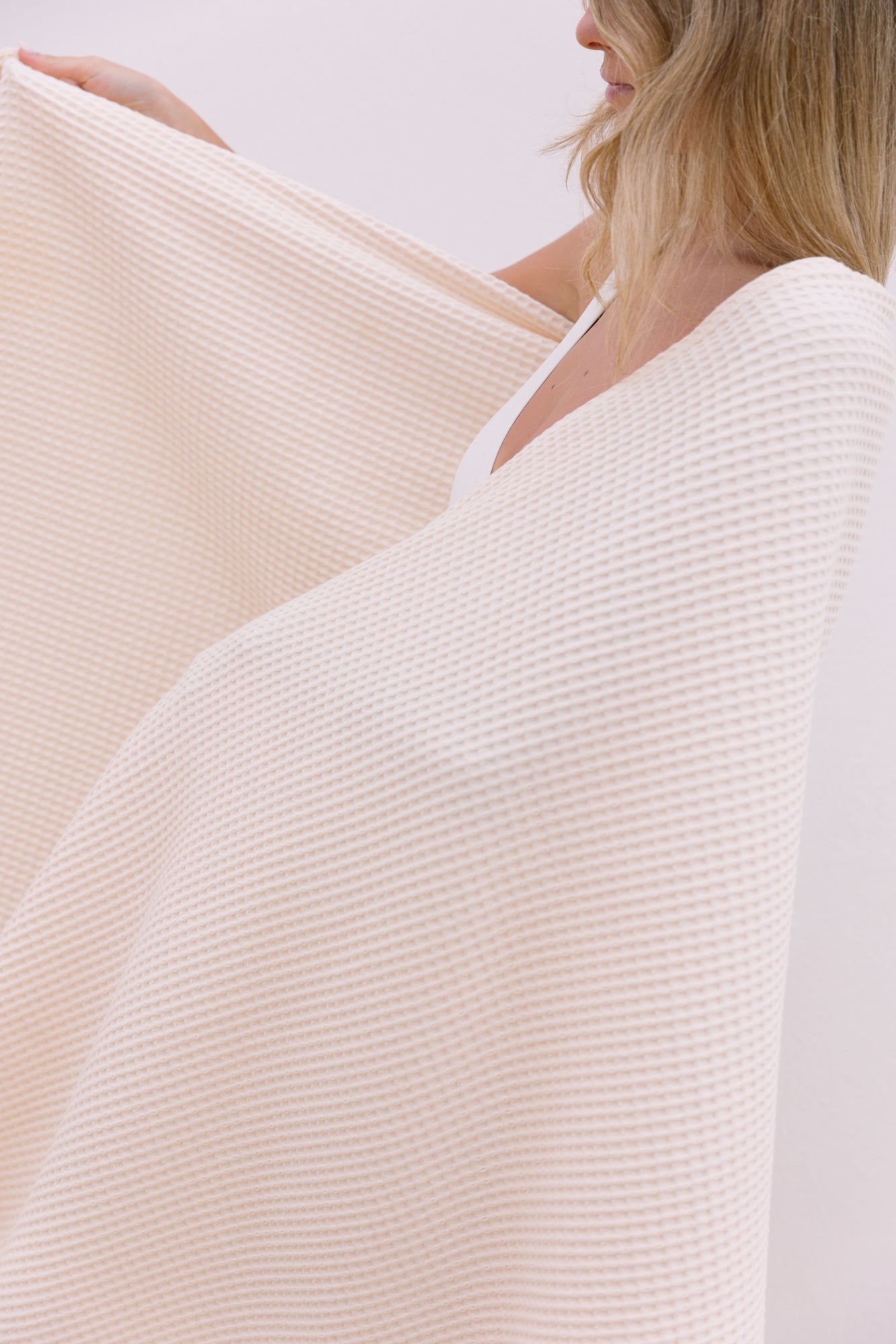 Honeycomb cotton bath towel