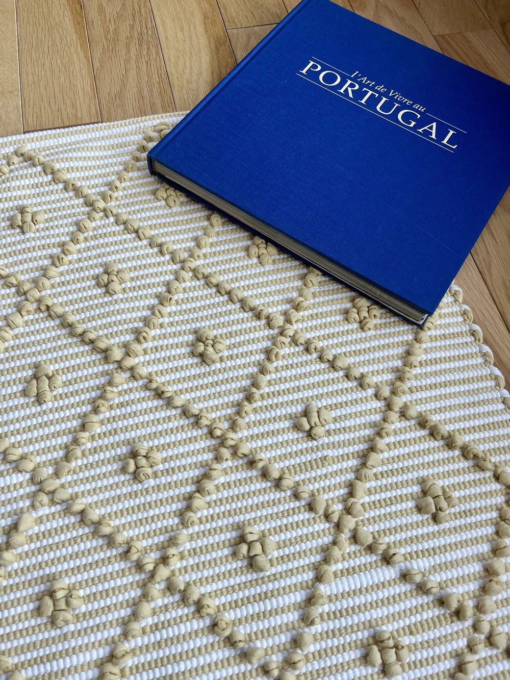 Tapis Amelia vanille et blanc (50 x 100)