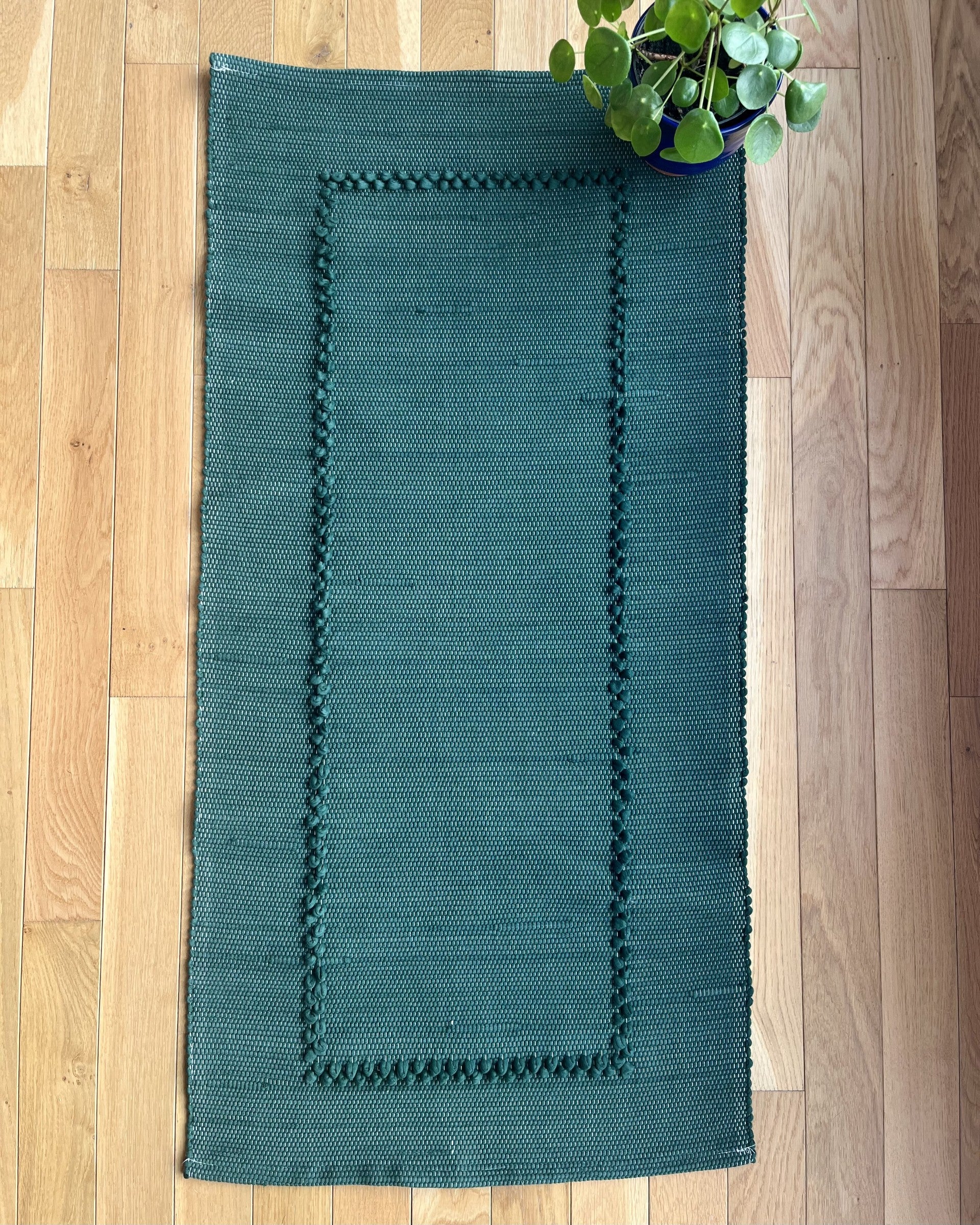Tapis Susana vert foncé (50 x 100)